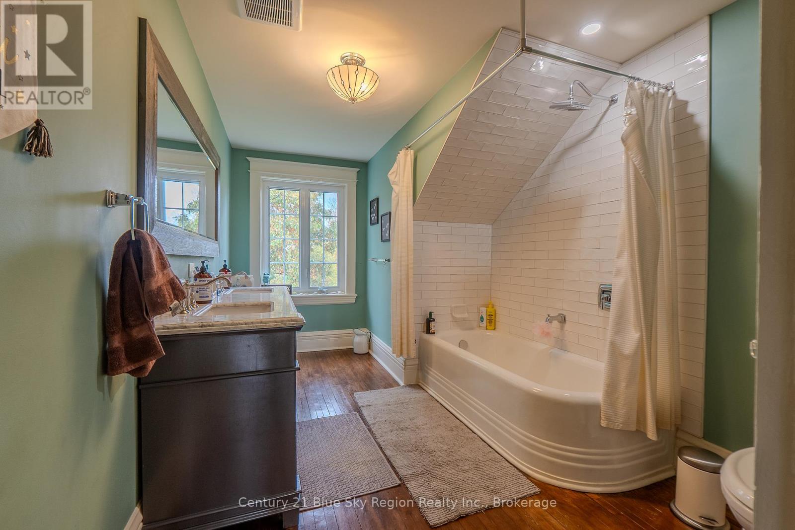 89 Nipissing Road, Markstay-Warren, Ontario  P0H 2N0 - Photo 20 - X12531954