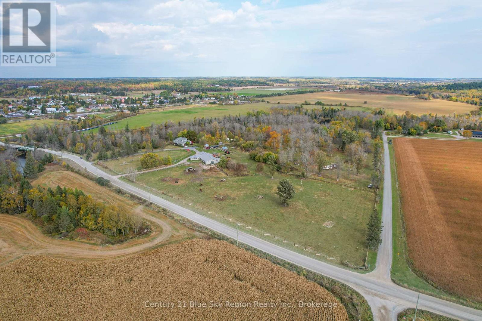 89 Nipissing Road, Markstay-Warren, Ontario  P0H 2N0 - Photo 3 - X12531954