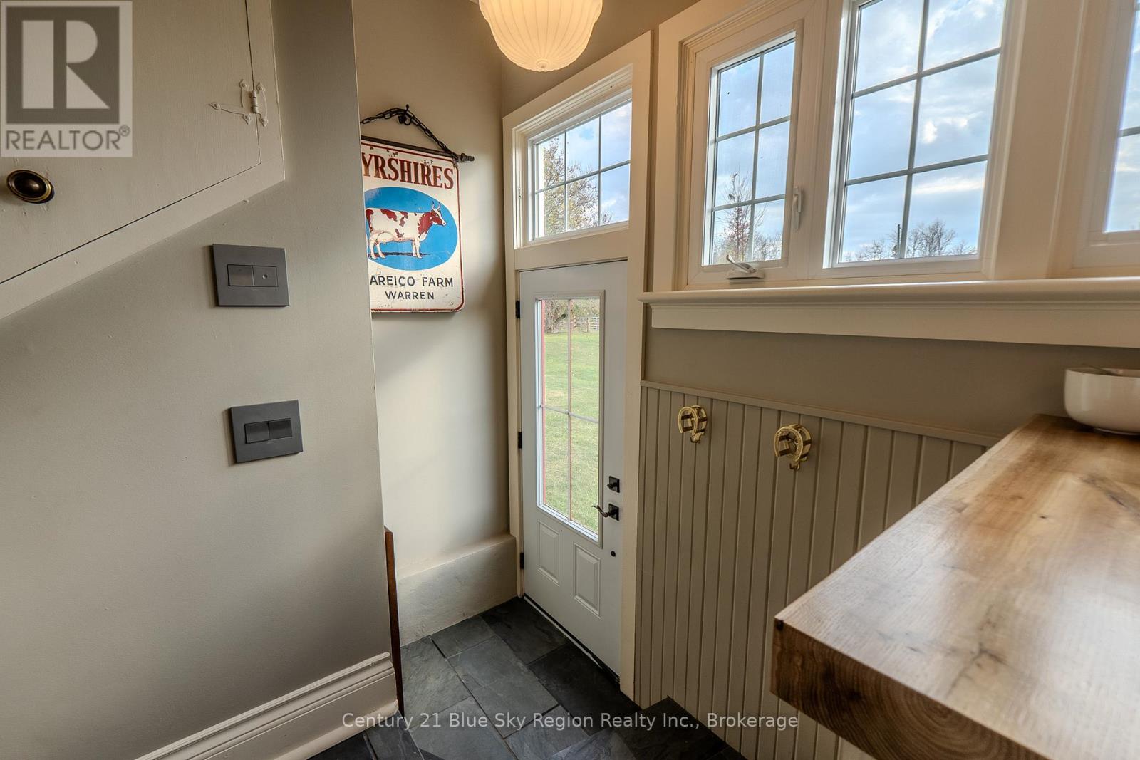 89 Nipissing Road, Markstay-Warren, Ontario  P0H 2N0 - Photo 6 - X12531954