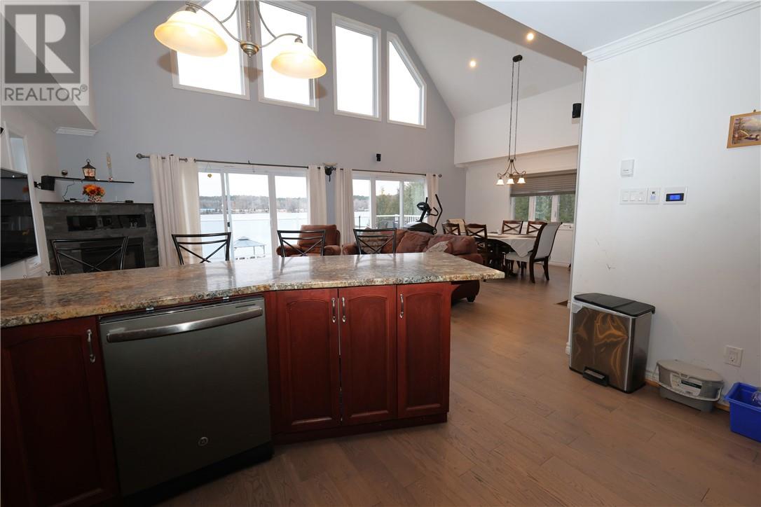 2441 Desloges Road, Sudbury, Ontario P3G 1C6 - Photo 3 - 2125527