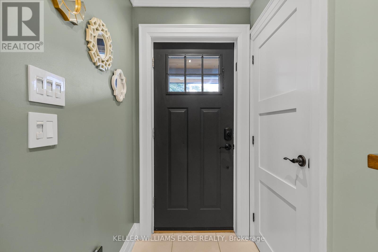 2517 Constable Road, Mississauga, Ontario  L5J 1V9 - Photo 10 - W12531744