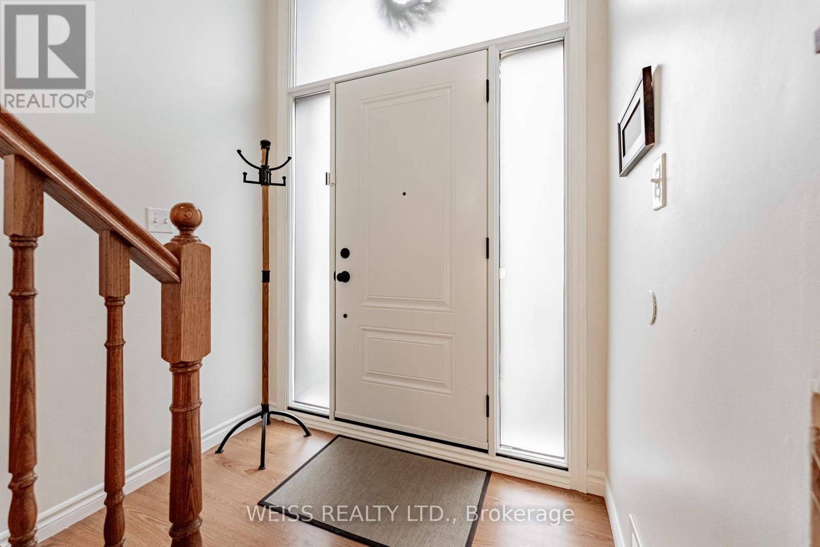 525 Karen Park Crescent, Mississauga, Ontario  L5A 3E1 - Photo 12 - W12531758