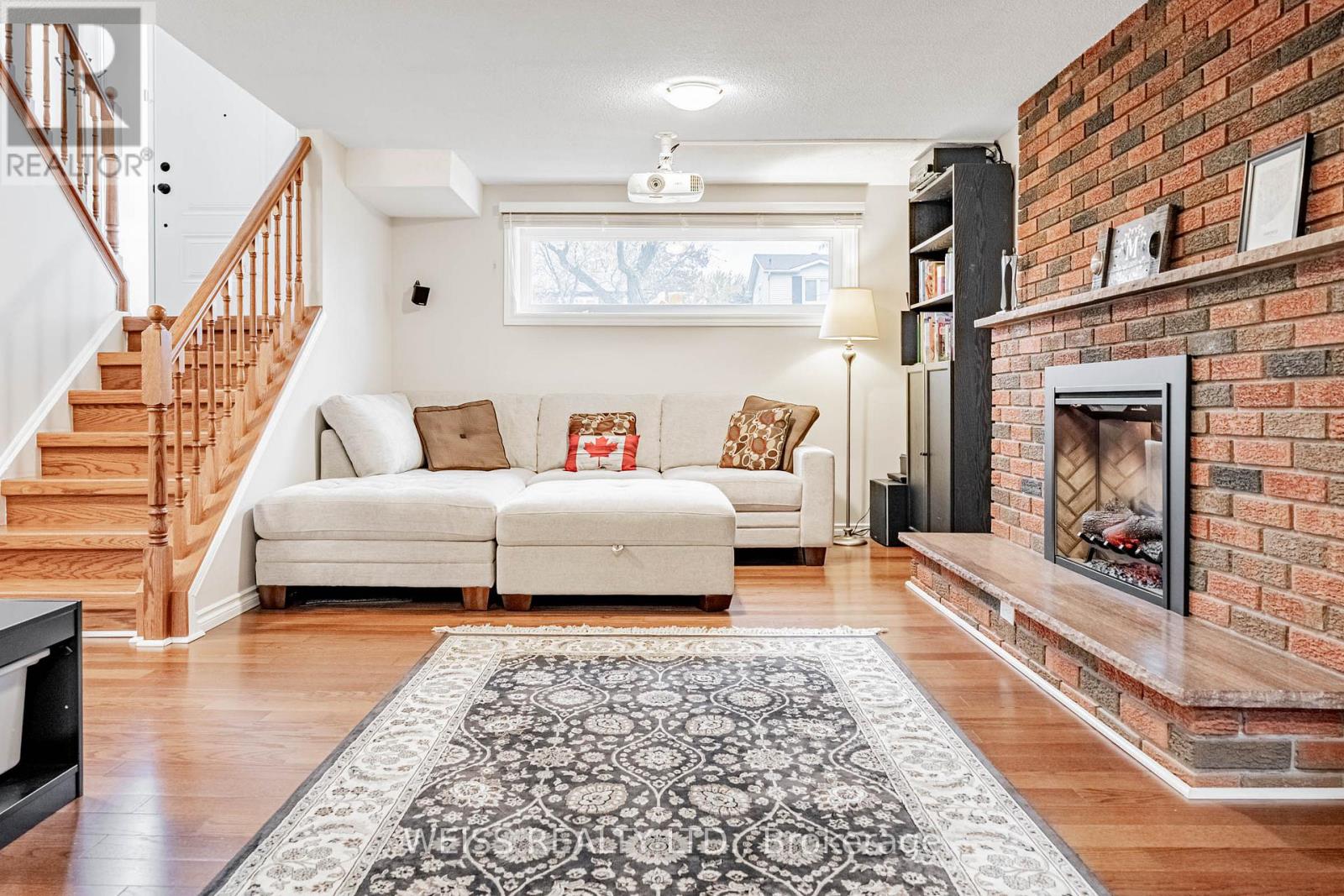 525 Karen Park Crescent, Mississauga, Ontario  L5A 3E1 - Photo 30 - W12531758