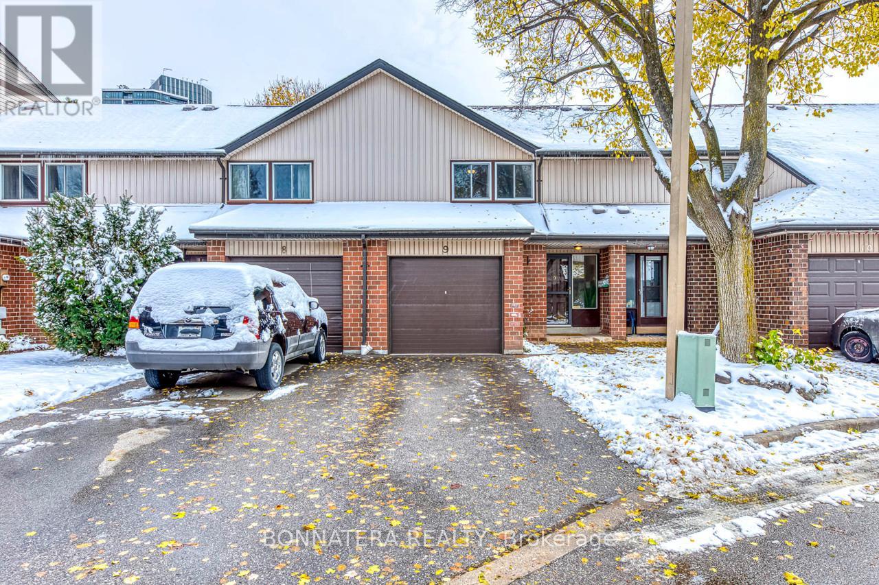 9 - 318 LAURIER AVENUE, Milton, Ontario