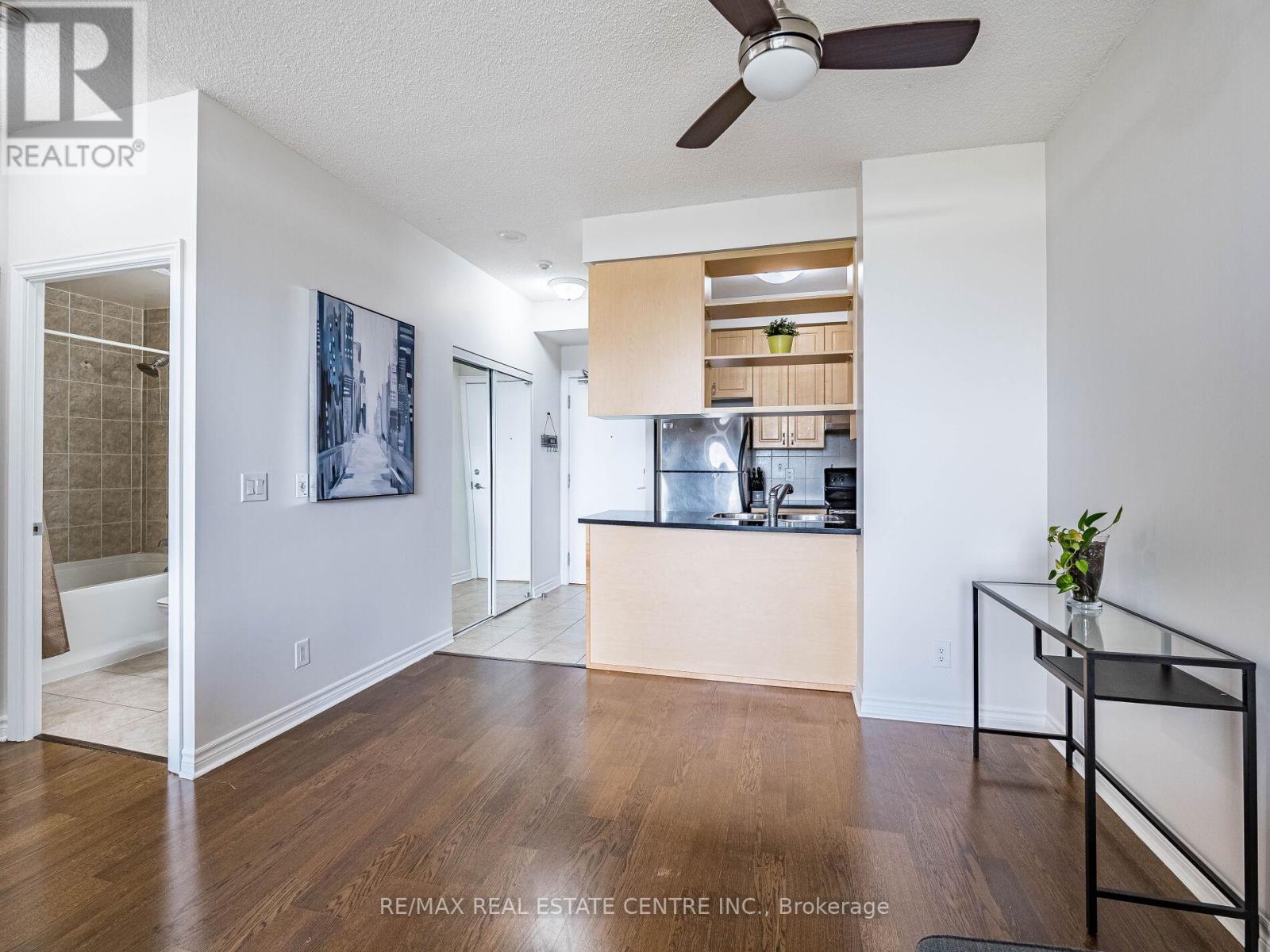 1102 - 2379 Central Park Drive, Oakville, Ontario  L6H 0E3 - Photo 12 - W12531762