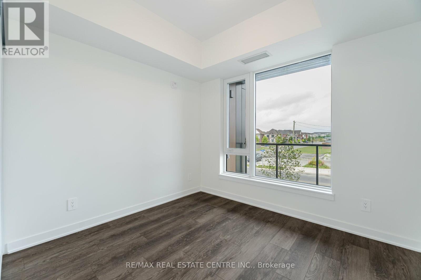 216 - 1440 Clarriage Court, Milton, Ontario  L9T 2X5 - Photo 15 - W12531766