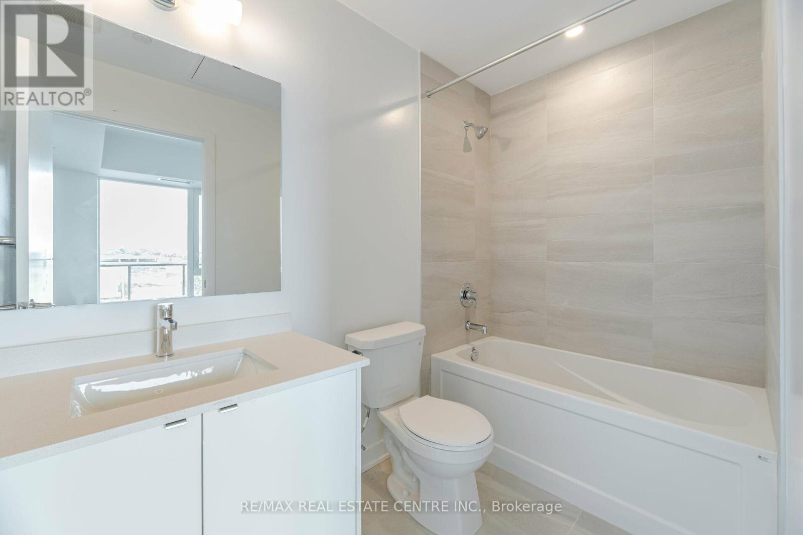 216 - 1440 Clarriage Court, Milton, Ontario  L9T 2X5 - Photo 18 - W12531766