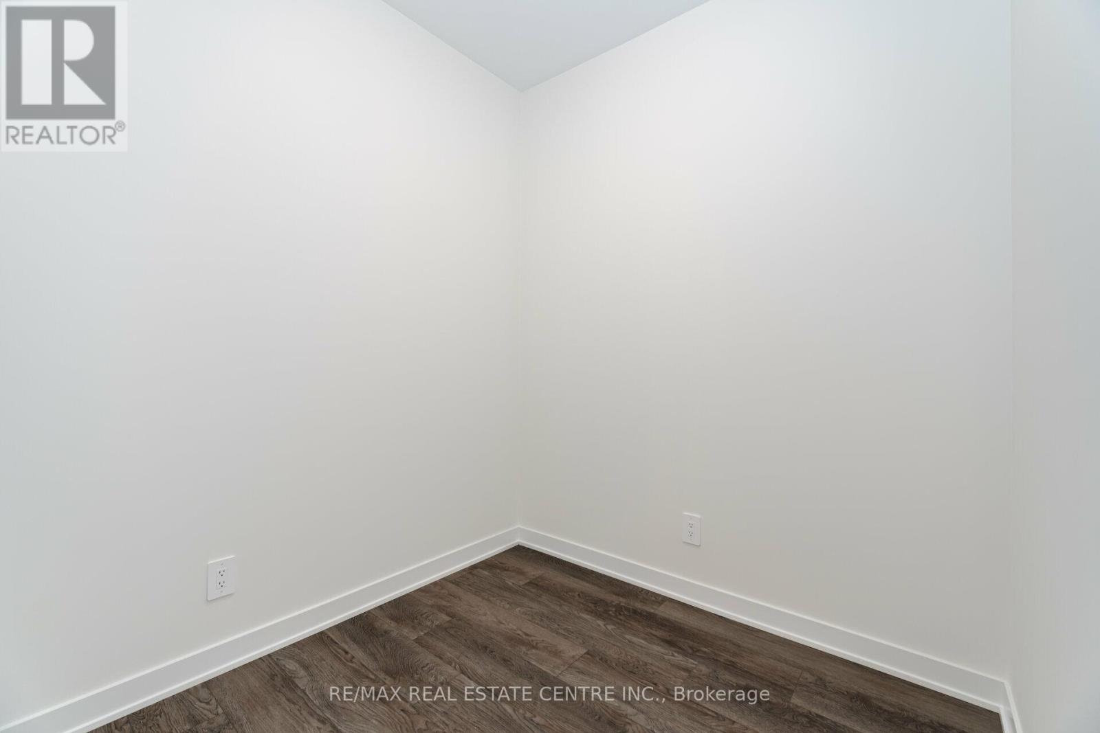 216 - 1440 Clarriage Court, Milton, Ontario  L9T 2X5 - Photo 22 - W12531766