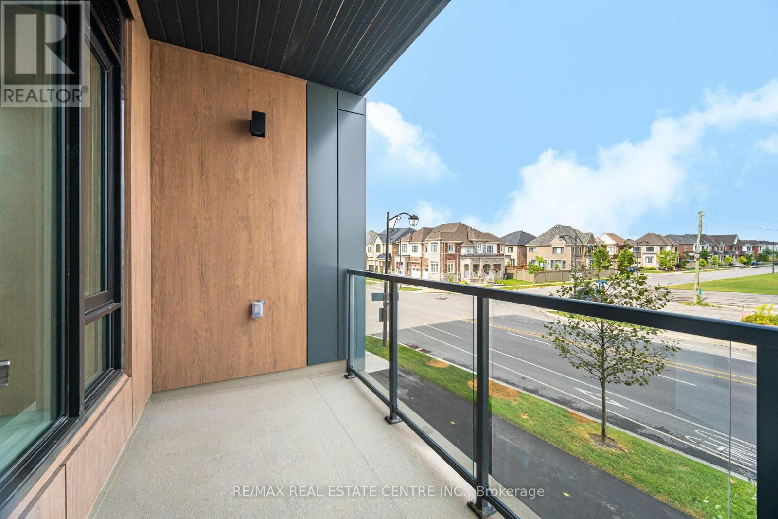 216 - 1440 Clarriage Court, Milton, Ontario  L9T 2X5 - Photo 25 - W12531766