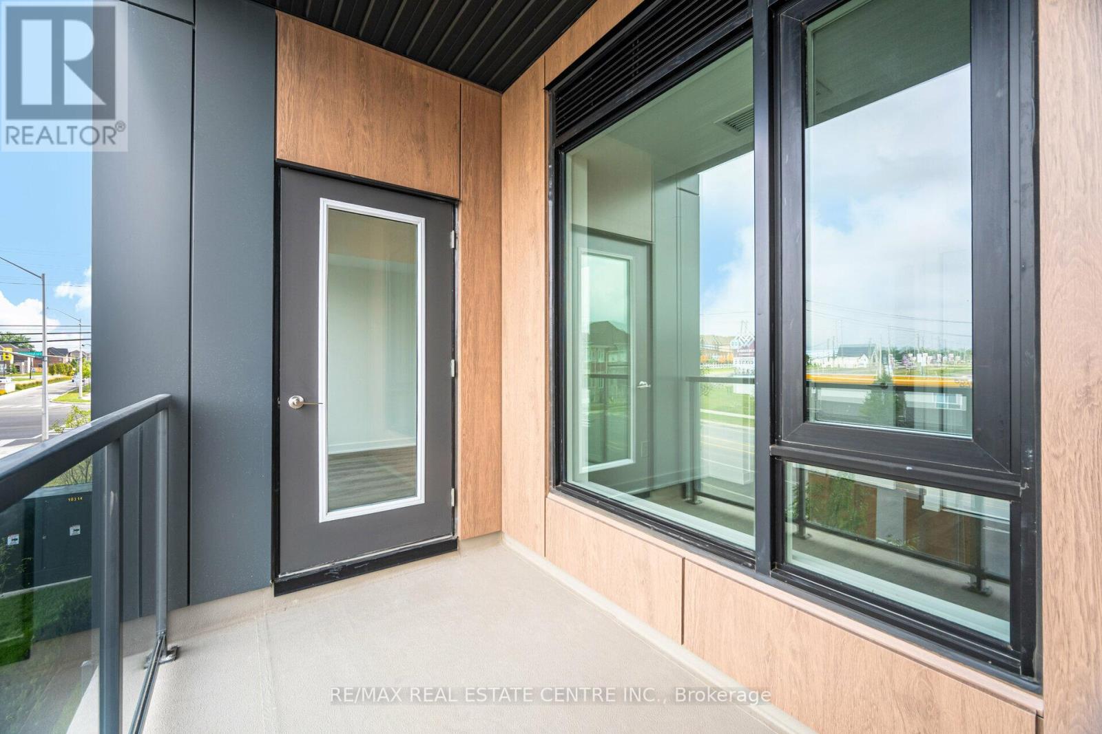 216 - 1440 Clarriage Court, Milton, Ontario  L9T 2X5 - Photo 26 - W12531766