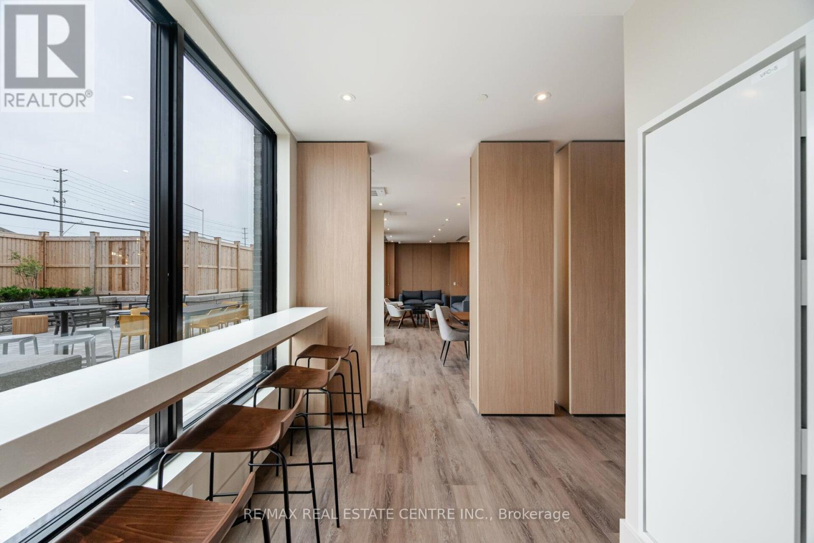 216 - 1440 Clarriage Court, Milton, Ontario  L9T 2X5 - Photo 32 - W12531766