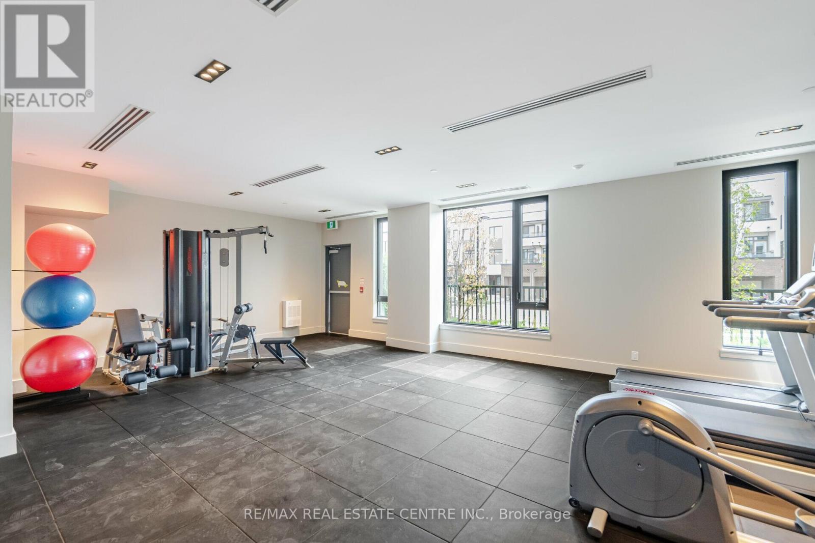 216 - 1440 Clarriage Court, Milton, Ontario  L9T 2X5 - Photo 42 - W12531766