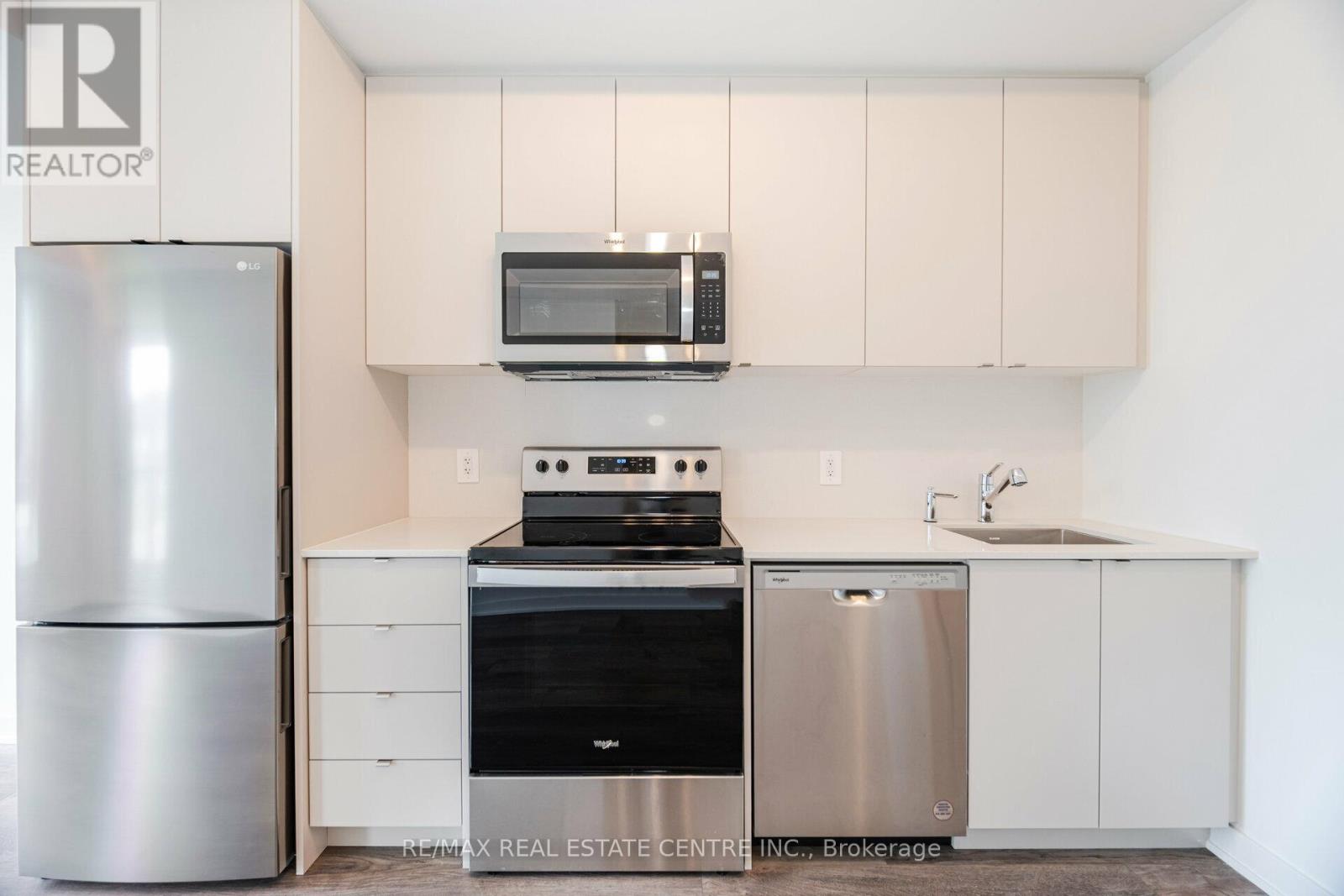 216 - 1440 Clarriage Court, Milton, Ontario  L9T 2X5 - Photo 8 - W12531766