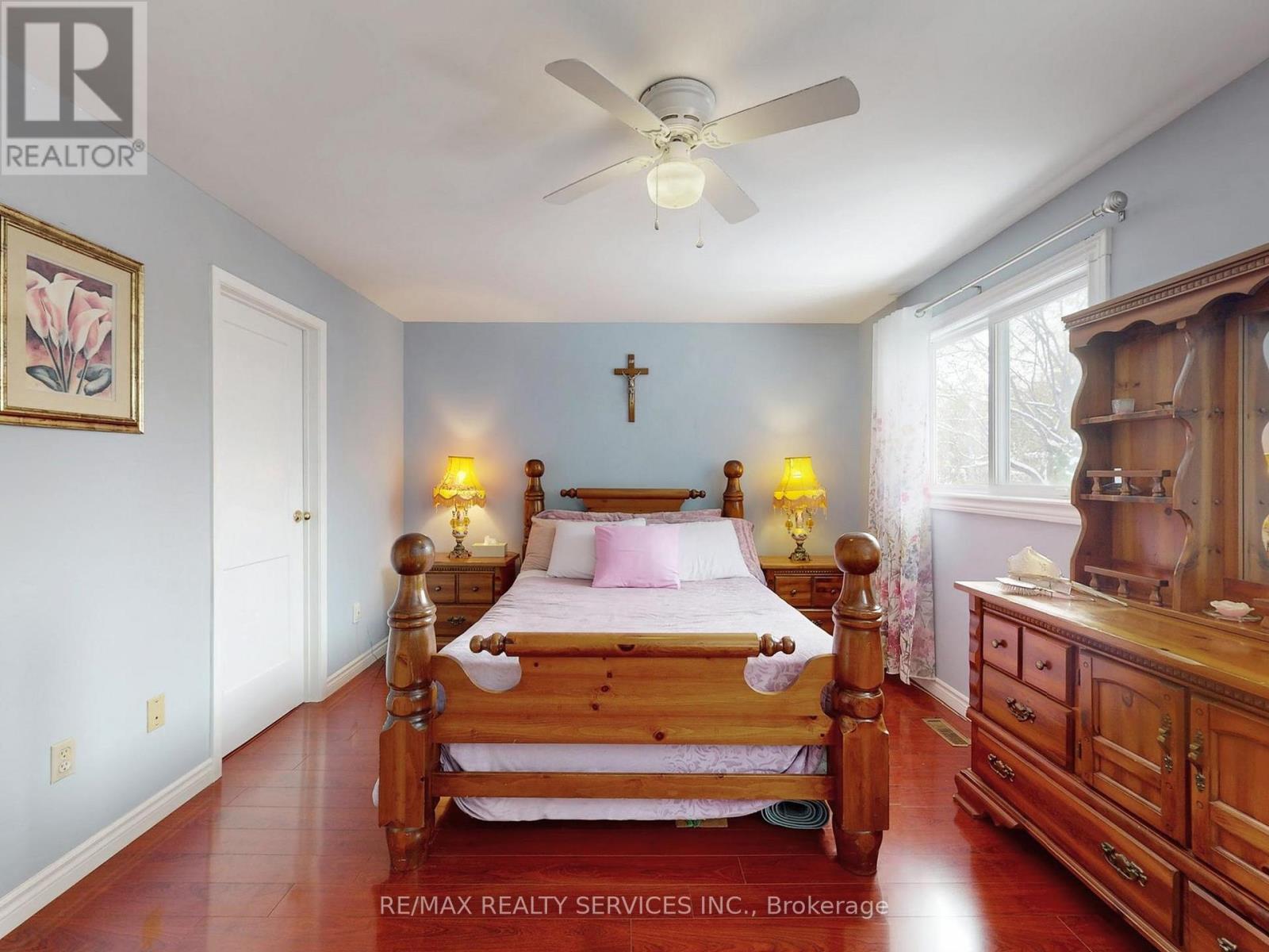 9 Malabar Crescent, Brampton, Ontario  L6S 3X6 - Photo 20 - W12531788