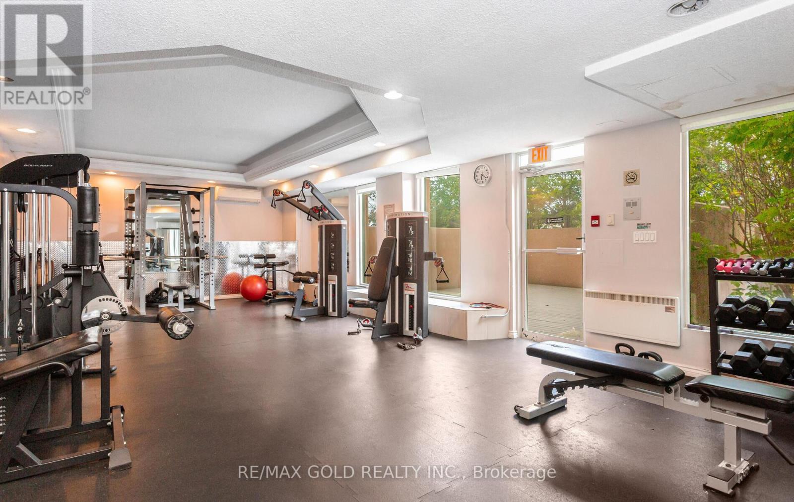 1903 - 155 Hillcrest Avenue, Mississauga, Ontario  L5B 3Z2 - Photo 34 - W12531806