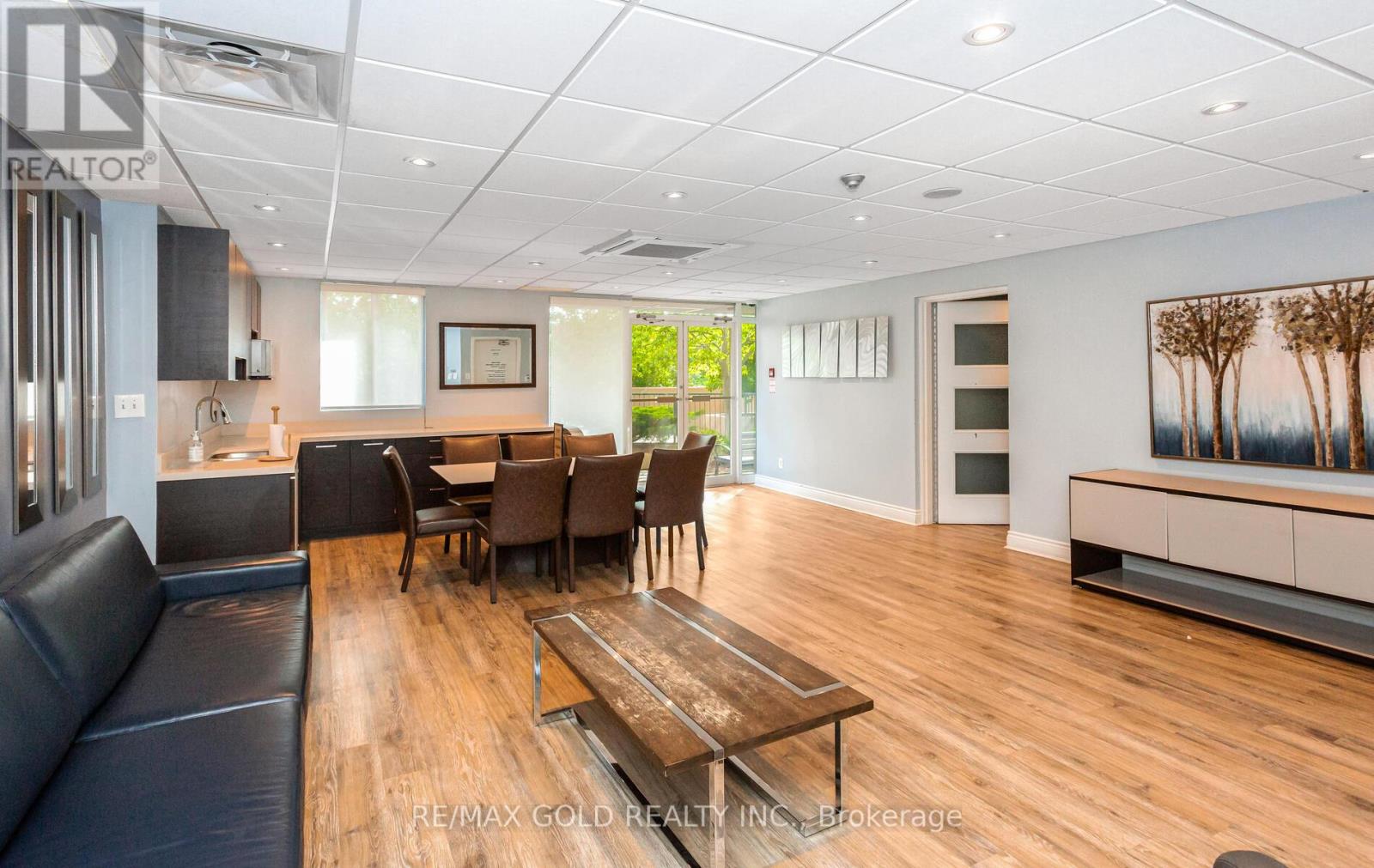 1903 - 155 Hillcrest Avenue, Mississauga, Ontario  L5B 3Z2 - Photo 36 - W12531806