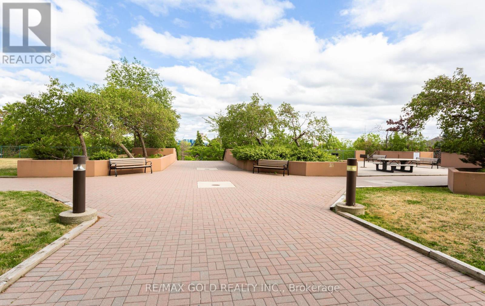 1903 - 155 Hillcrest Avenue, Mississauga, Ontario  L5B 3Z2 - Photo 40 - W12531806