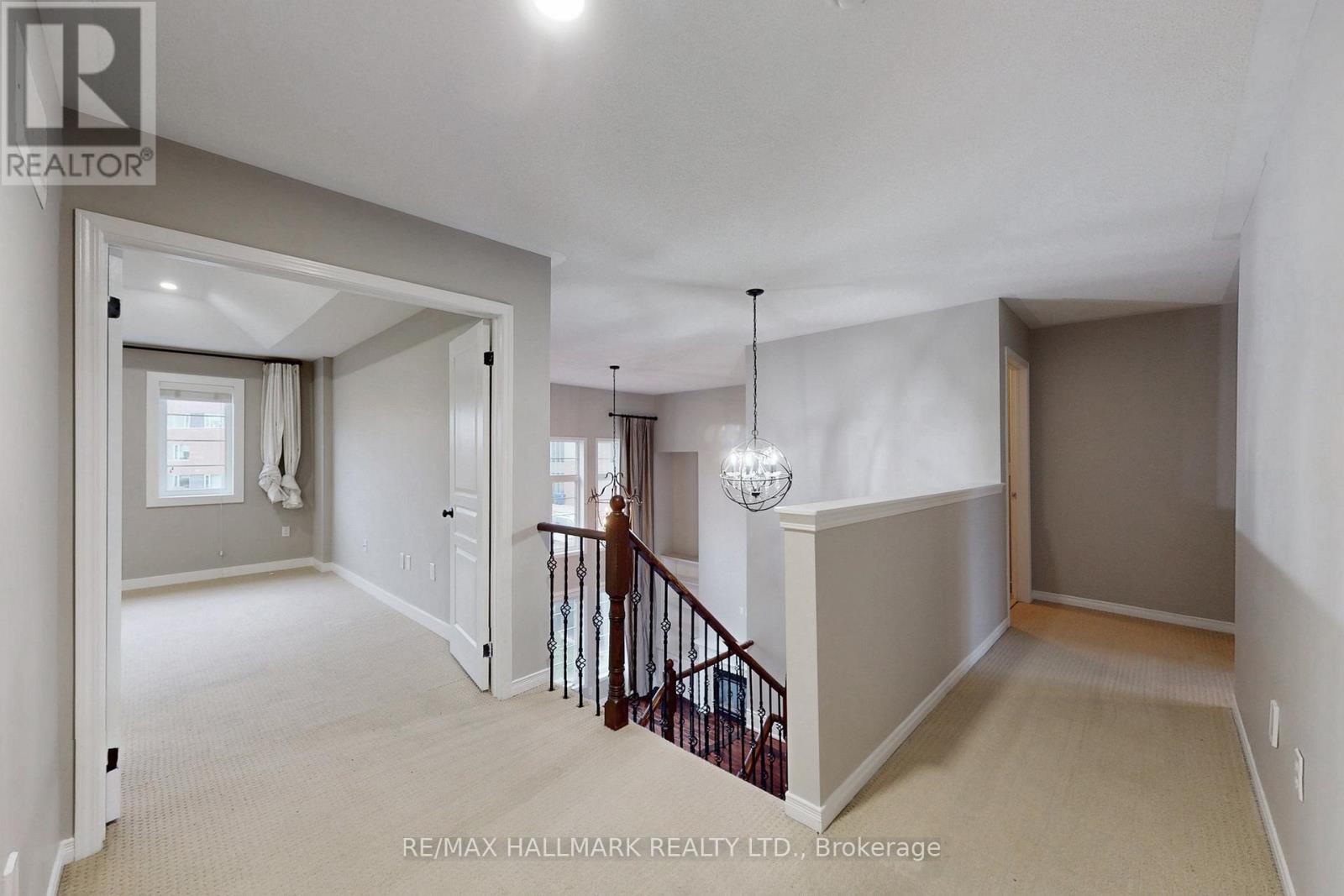 3344 Roma Avenue, Burlington, Ontario  L7M 0N7 - Photo 21 - W12531820