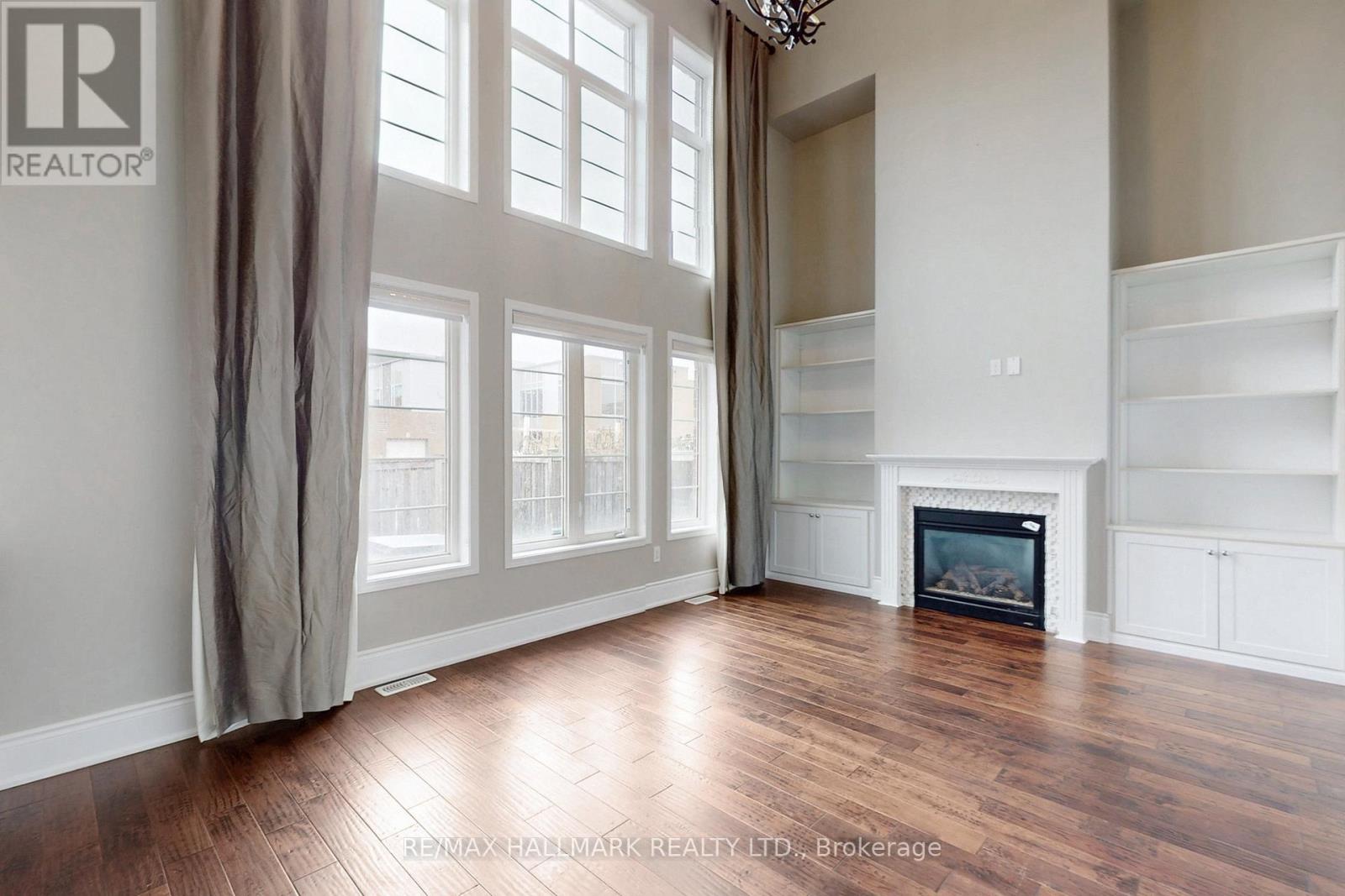 3344 Roma Avenue, Burlington, Ontario  L7M 0N7 - Photo 3 - W12531820