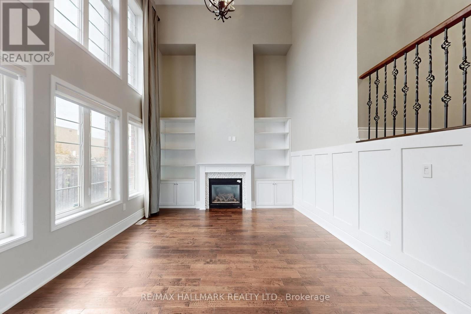 3344 Roma Avenue, Burlington, Ontario  L7M 0N7 - Photo 4 - W12531820