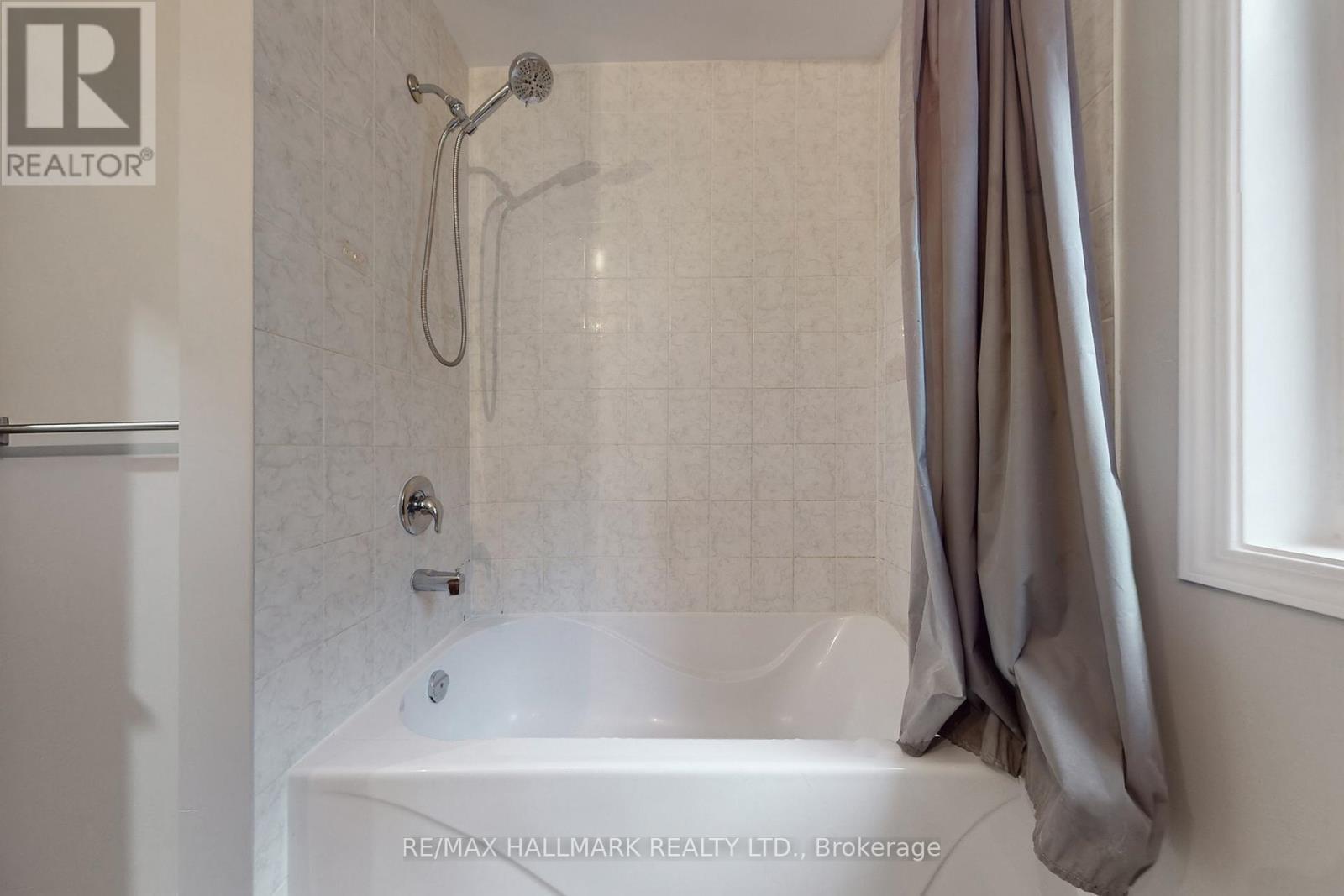 3344 Roma Avenue, Burlington, Ontario  L7M 0N7 - Photo 42 - W12531820