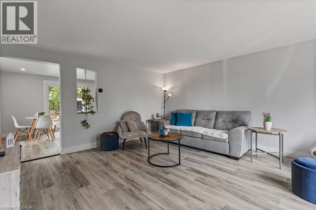 18 Berwick Place, Kitchener, Ontario  N2A 2R7 - Photo 7 - 40772492