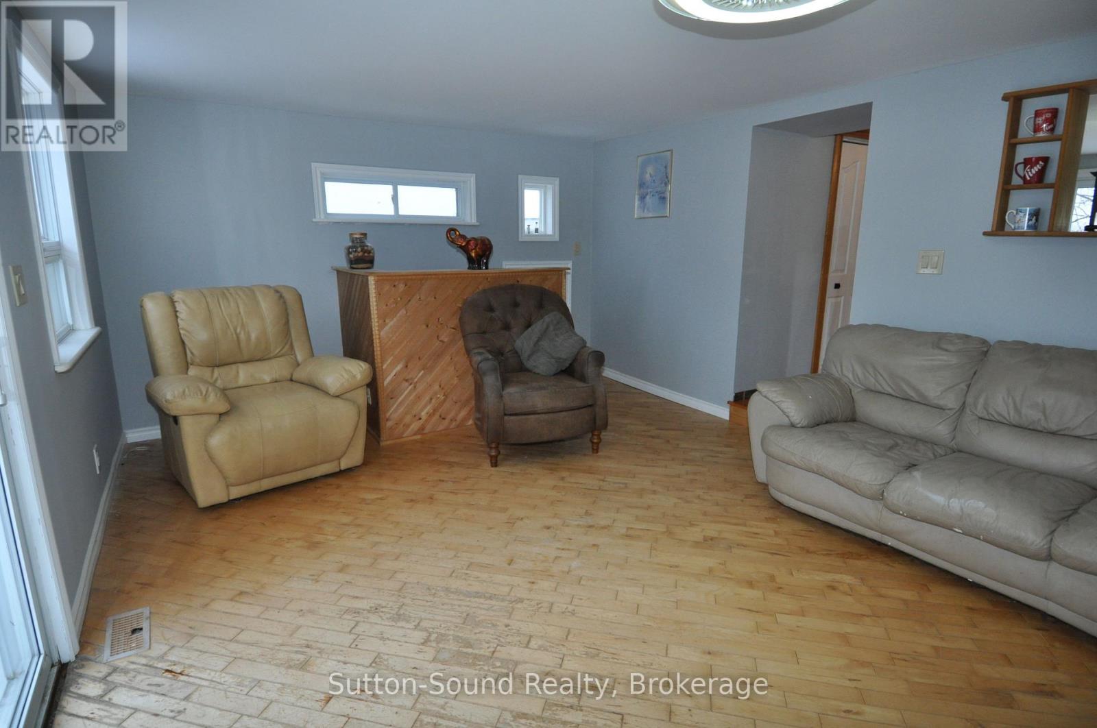 1969 4th Avenue W, Owen Sound, Ontario  N4K 4Y1 - Photo 9 - X12531830