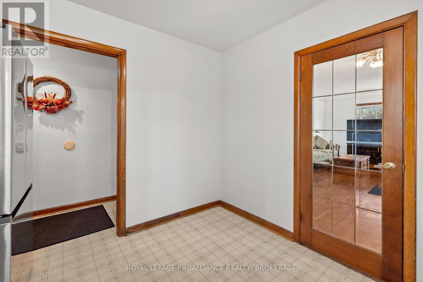 4835 County Road 2, Loyalist, Ontario  K0H 2H0 - Photo 11 - X12531842