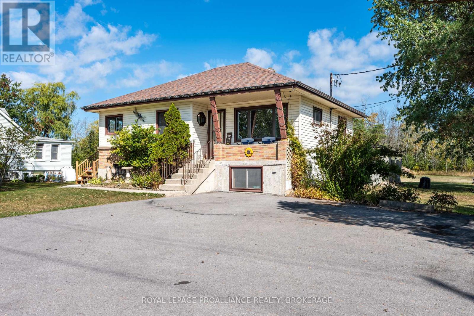 4835 County Road 2, Loyalist, Ontario  K0H 2H0 - Photo 3 - X12531842