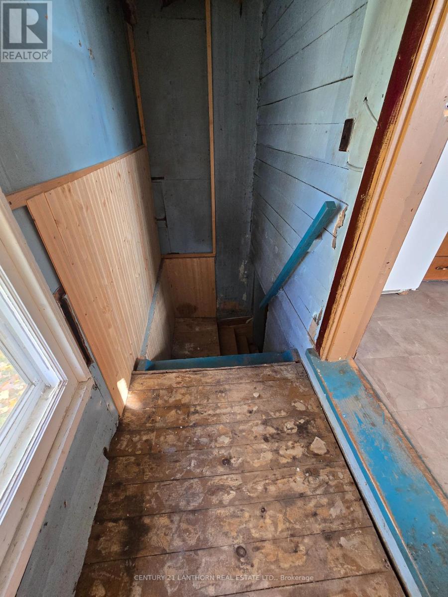 2436 Henderson Road, Frontenac (Frontenac Centre), Ontario  K0H 1B0 - Photo 14 - X12531860