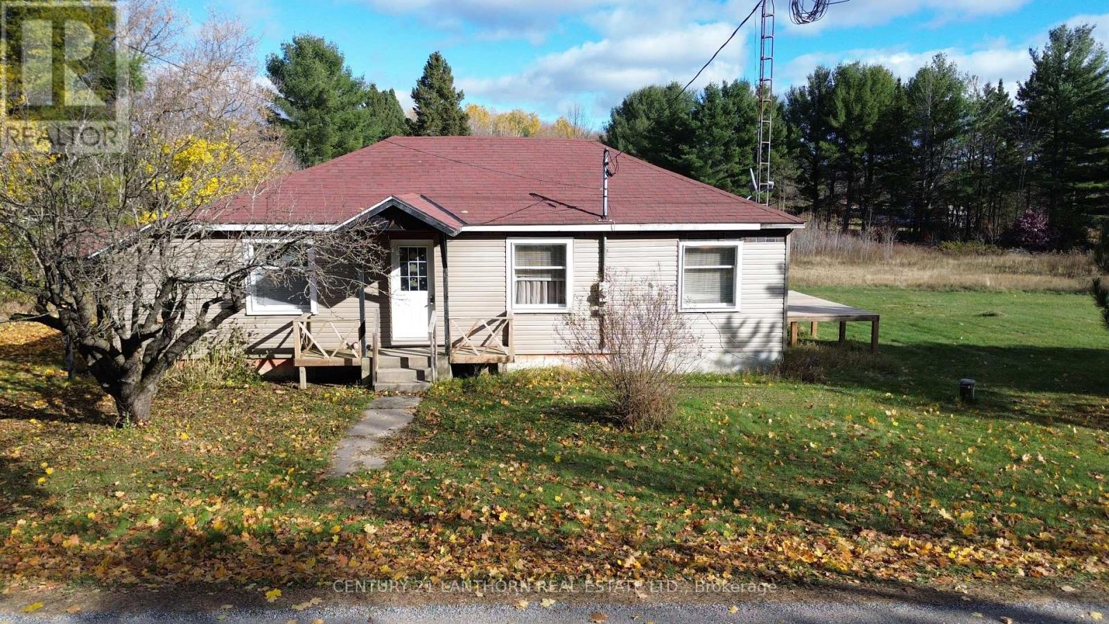 2436 Henderson Road, Frontenac (Frontenac Centre), Ontario  K0H 1B0 - Photo 2 - X12531860