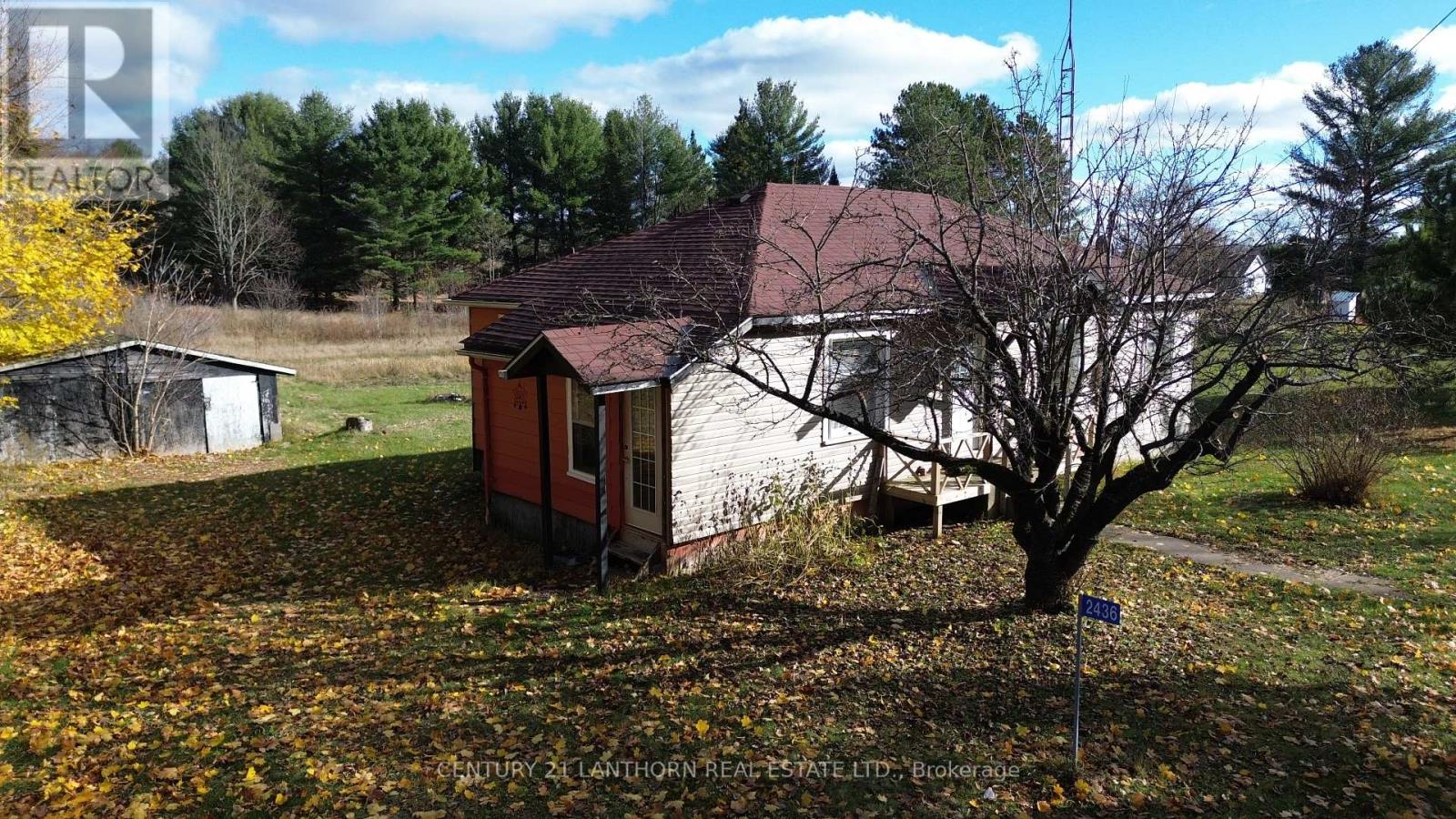 2436 Henderson Road, Frontenac (Frontenac Centre), Ontario  K0H 1B0 - Photo 3 - X12531860