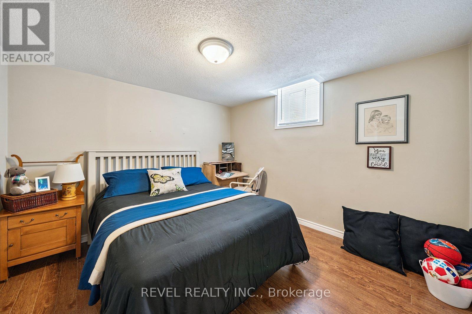 12 Sylvester Drive, Kawartha Lakes, Ontario  K9V 6E7 - Photo 37 - X12531912