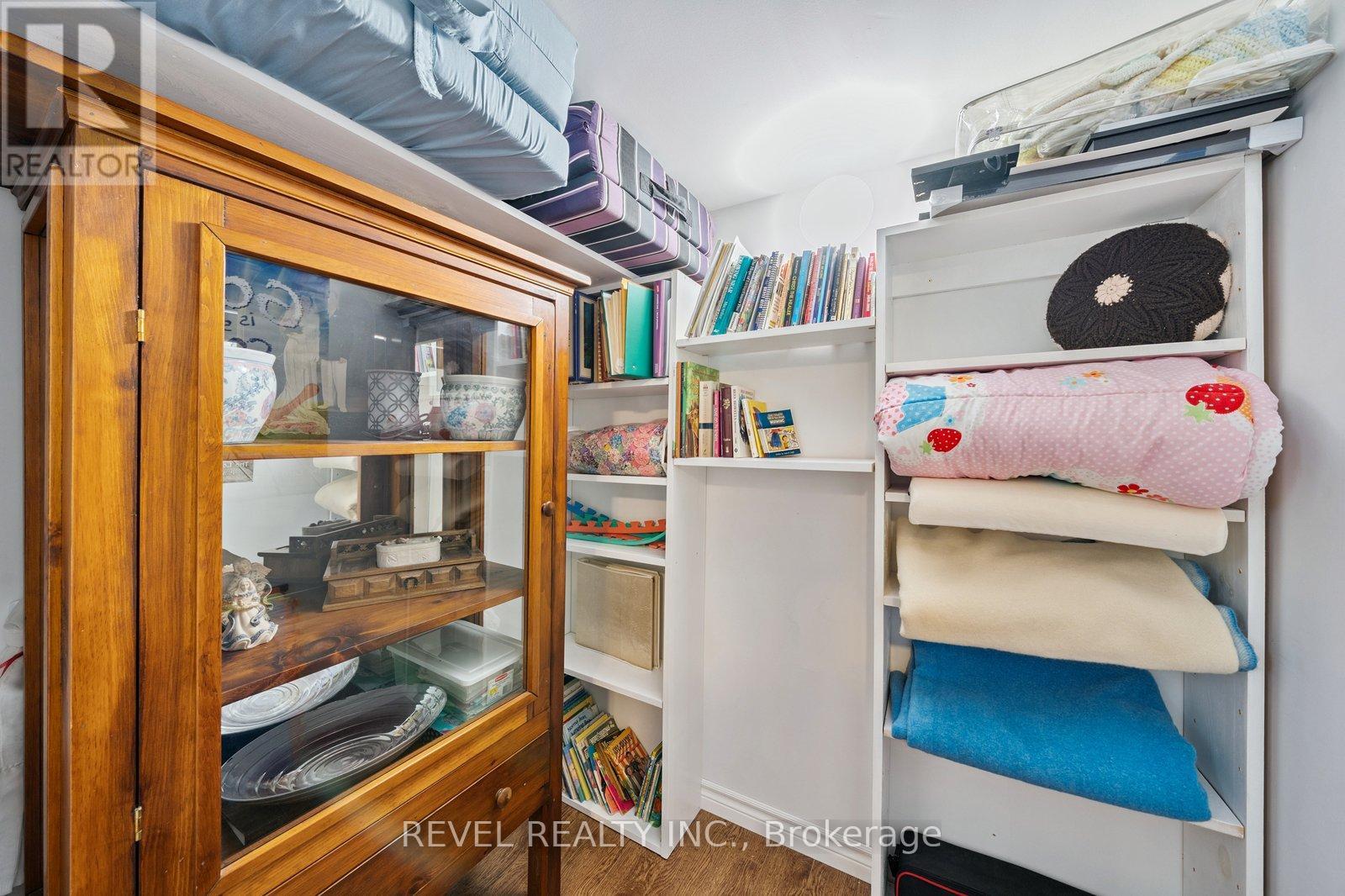 12 Sylvester Drive, Kawartha Lakes, Ontario  K9V 6E7 - Photo 38 - X12531912