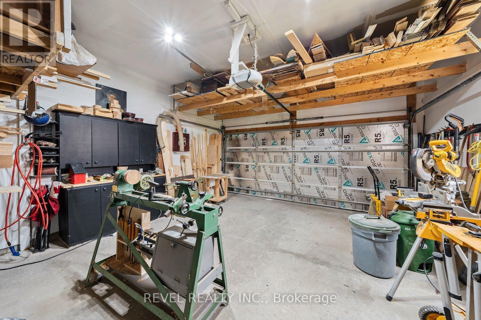 12 Sylvester Drive, Kawartha Lakes, Ontario  K9V 6E7 - Photo 43 - X12531912