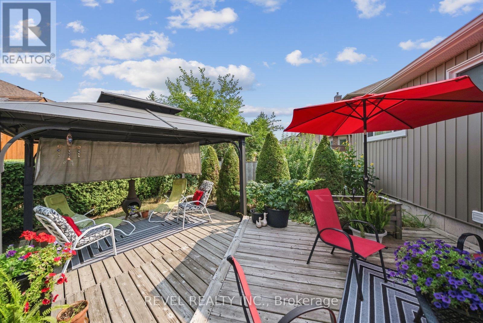 12 Sylvester Drive, Kawartha Lakes, Ontario  K9V 6E7 - Photo 47 - X12531912