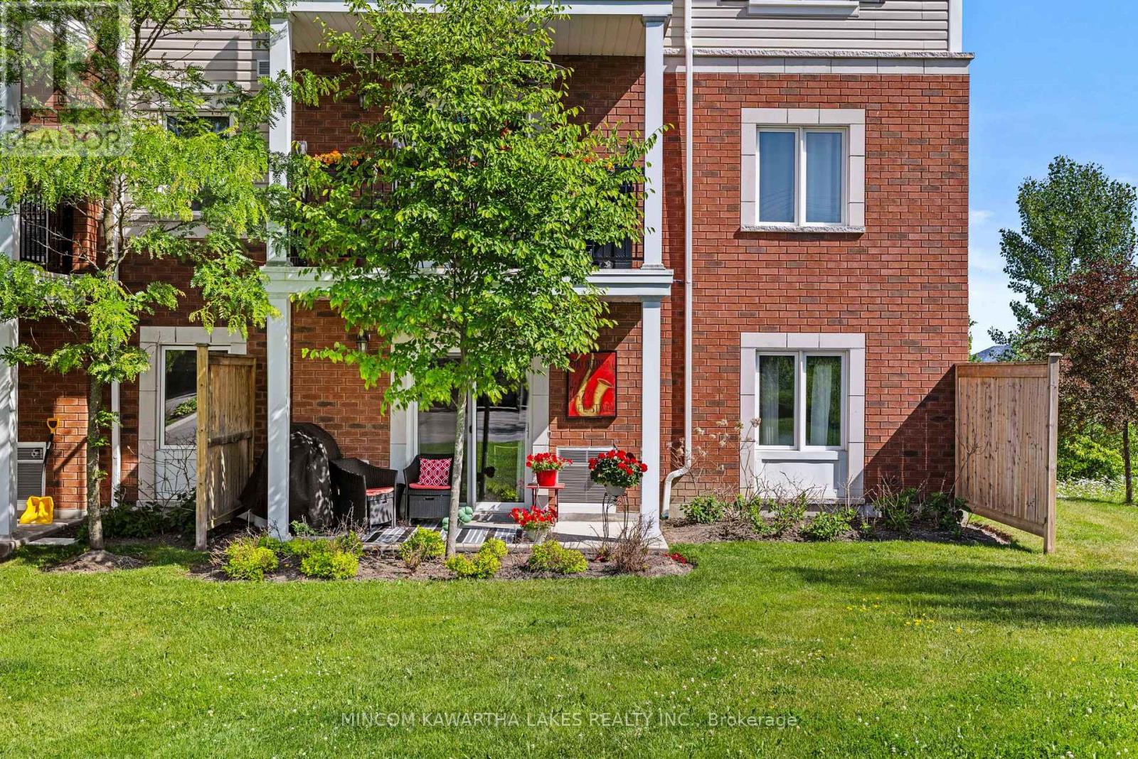 105 - 910 Wentworth Street, Peterborough, Ontario  K9J 8R8 - Photo 7 - X12531920