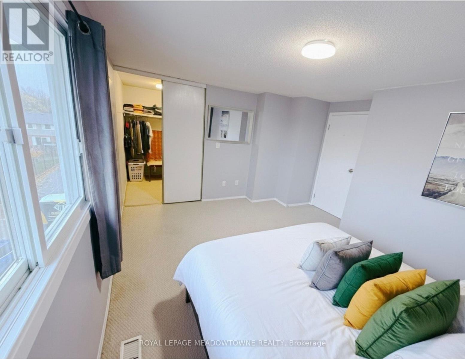 10 - 648 Doon Village Road, Kitchener, Ontario  N2P 1A2 - Photo 16 - X12508274