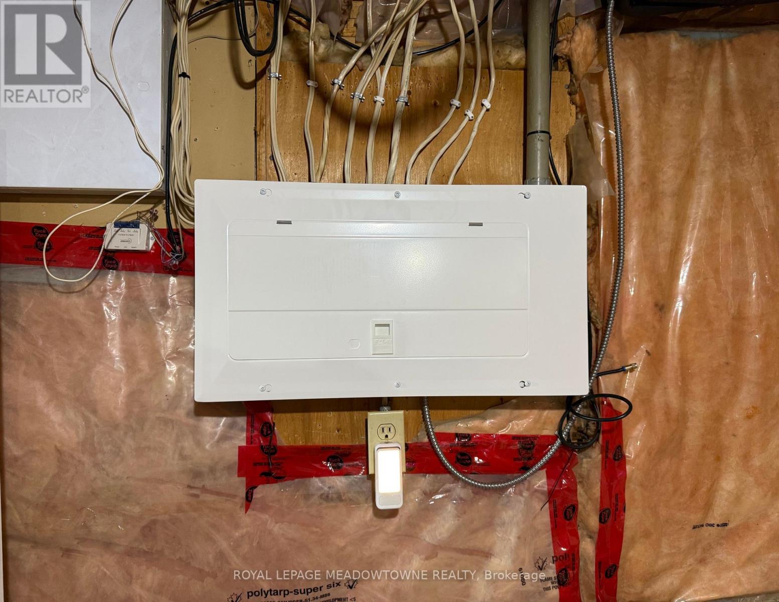 10 - 648 Doon Village Road, Kitchener, Ontario  N2P 1A2 - Photo 26 - X12508274