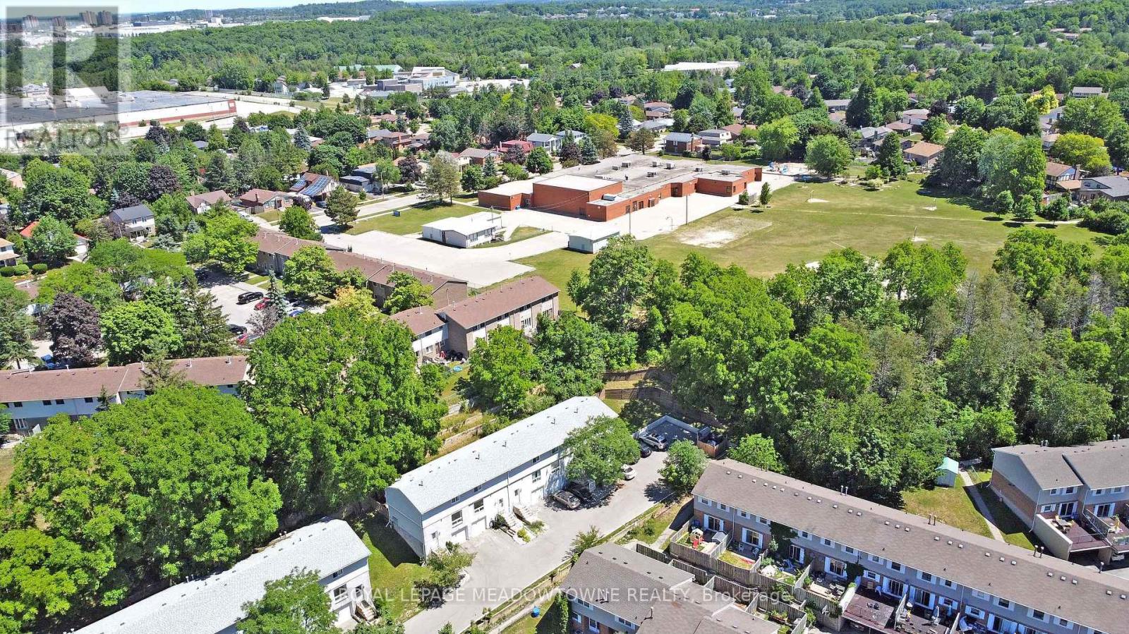 10 - 648 Doon Village Road, Kitchener, Ontario  N2P 1A2 - Photo 40 - X12508274