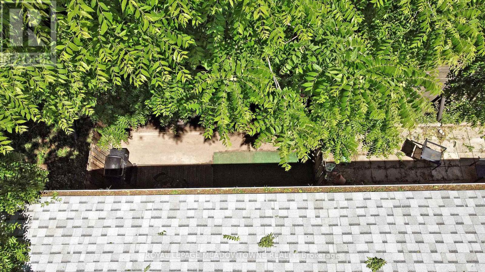 10 - 648 Doon Village Road, Kitchener, Ontario  N2P 1A2 - Photo 39 - X12508274