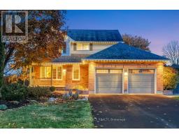 32 PARKLANDS AVENUE, Russell, Ontario