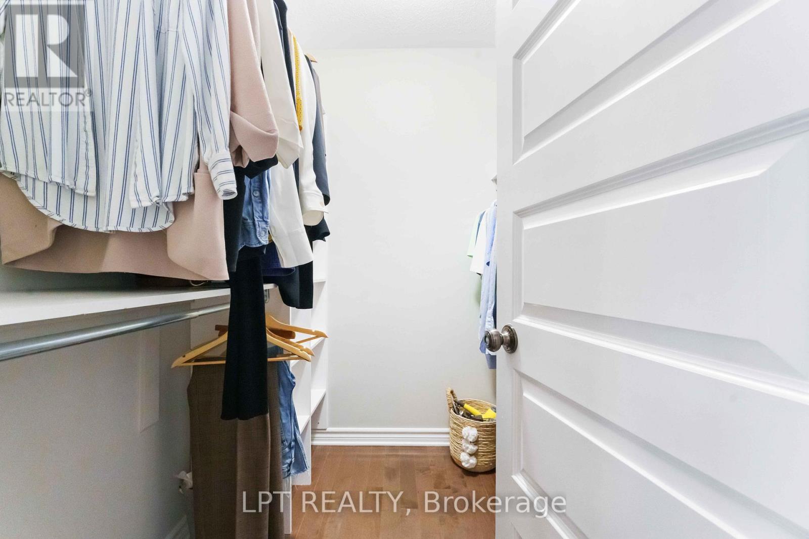 102 Calvington Avenue, Ottawa, Ontario  K2T 0H7 - Photo 15 - X12531956