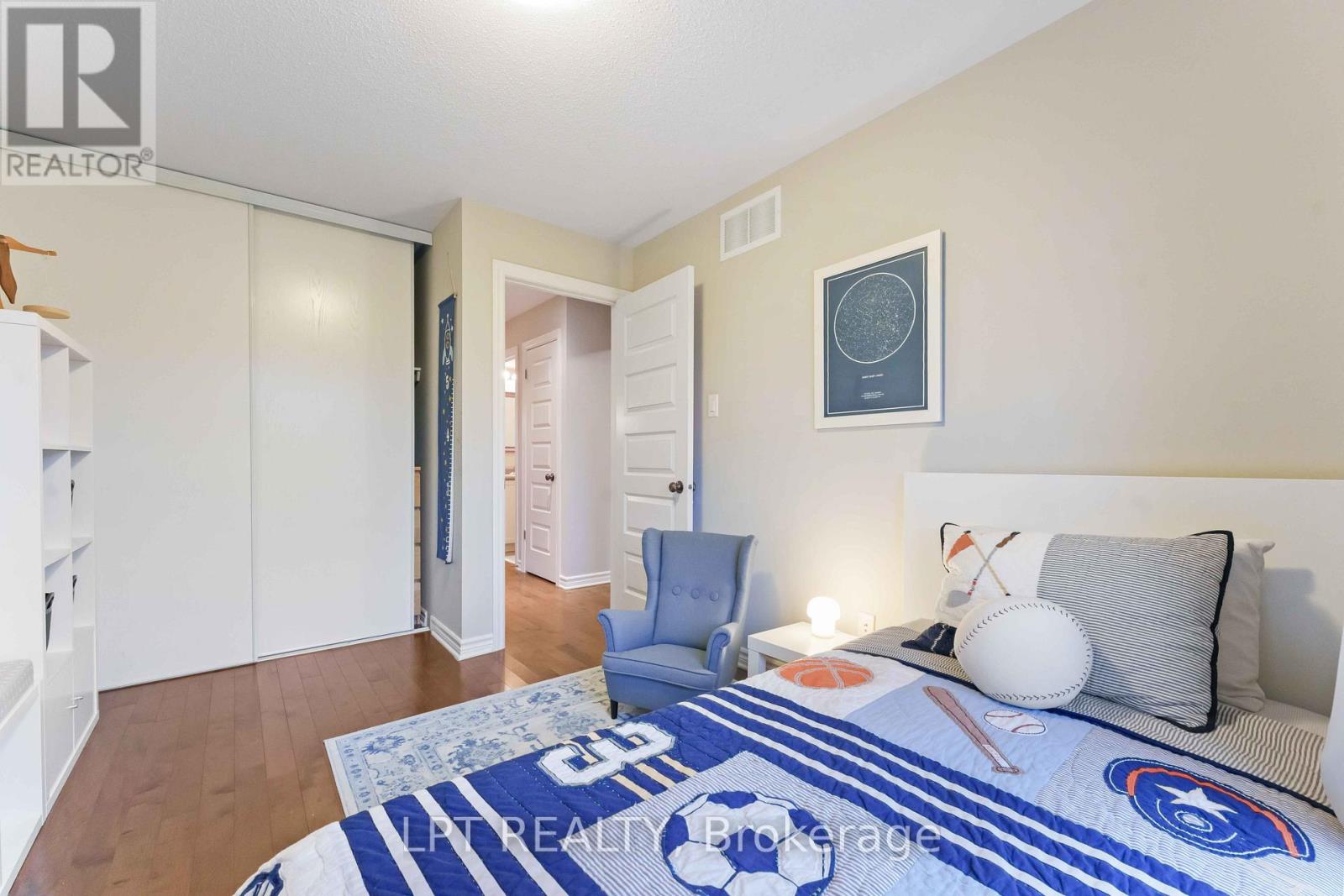 102 Calvington Avenue, Ottawa, Ontario  K2T 0H7 - Photo 21 - X12531956