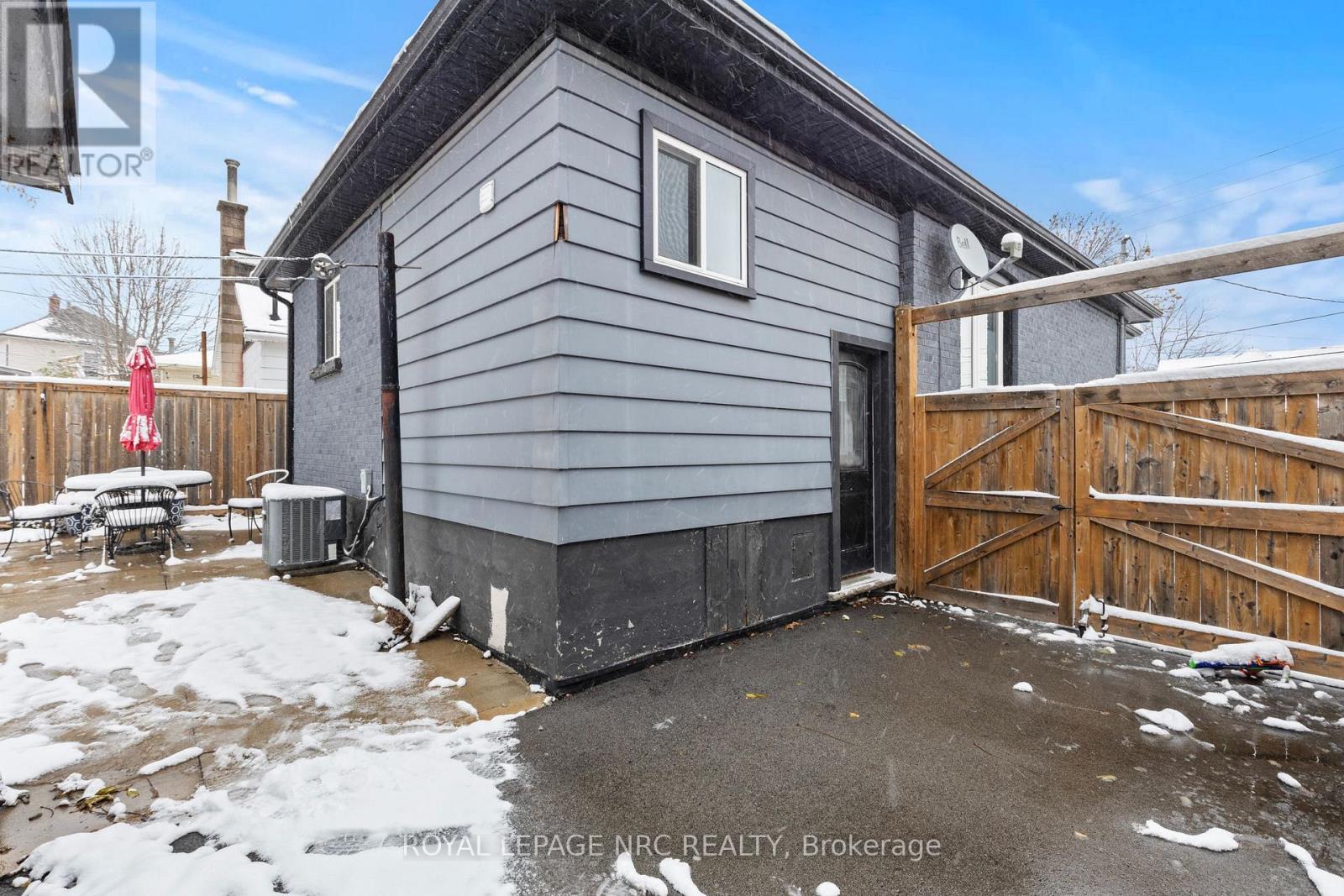 111 Morton Street, Thorold, Ontario  L2V 1C6 - Photo 31 - X12531854