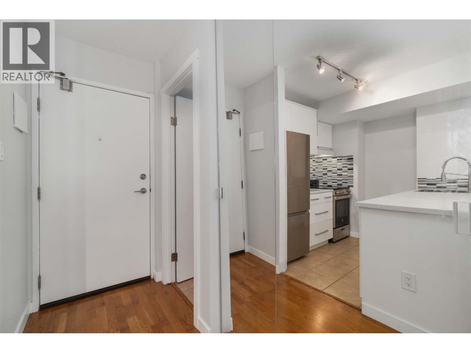 808 1333 Hornby Street, Vancouver, British Columbia  V6Z 2C1 - Photo 5 - R3066456