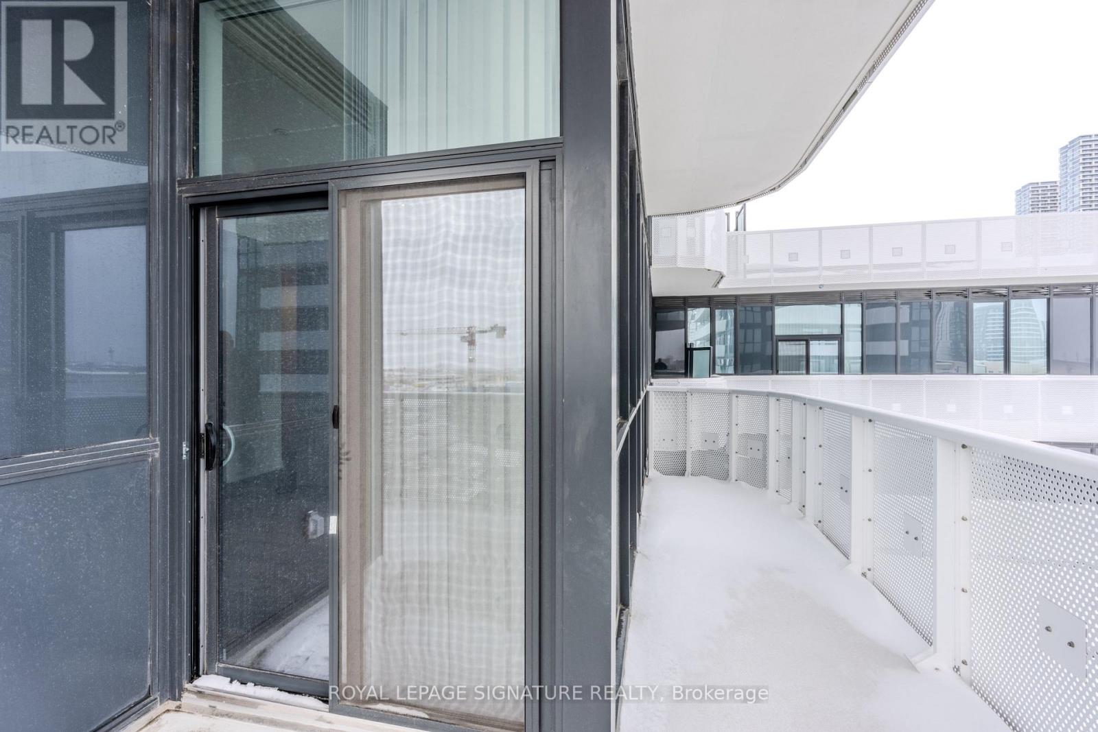 615 - 8 Interchange Way, Vaughan, Ontario  L4K 5Z7 - Photo 21 - N12528334