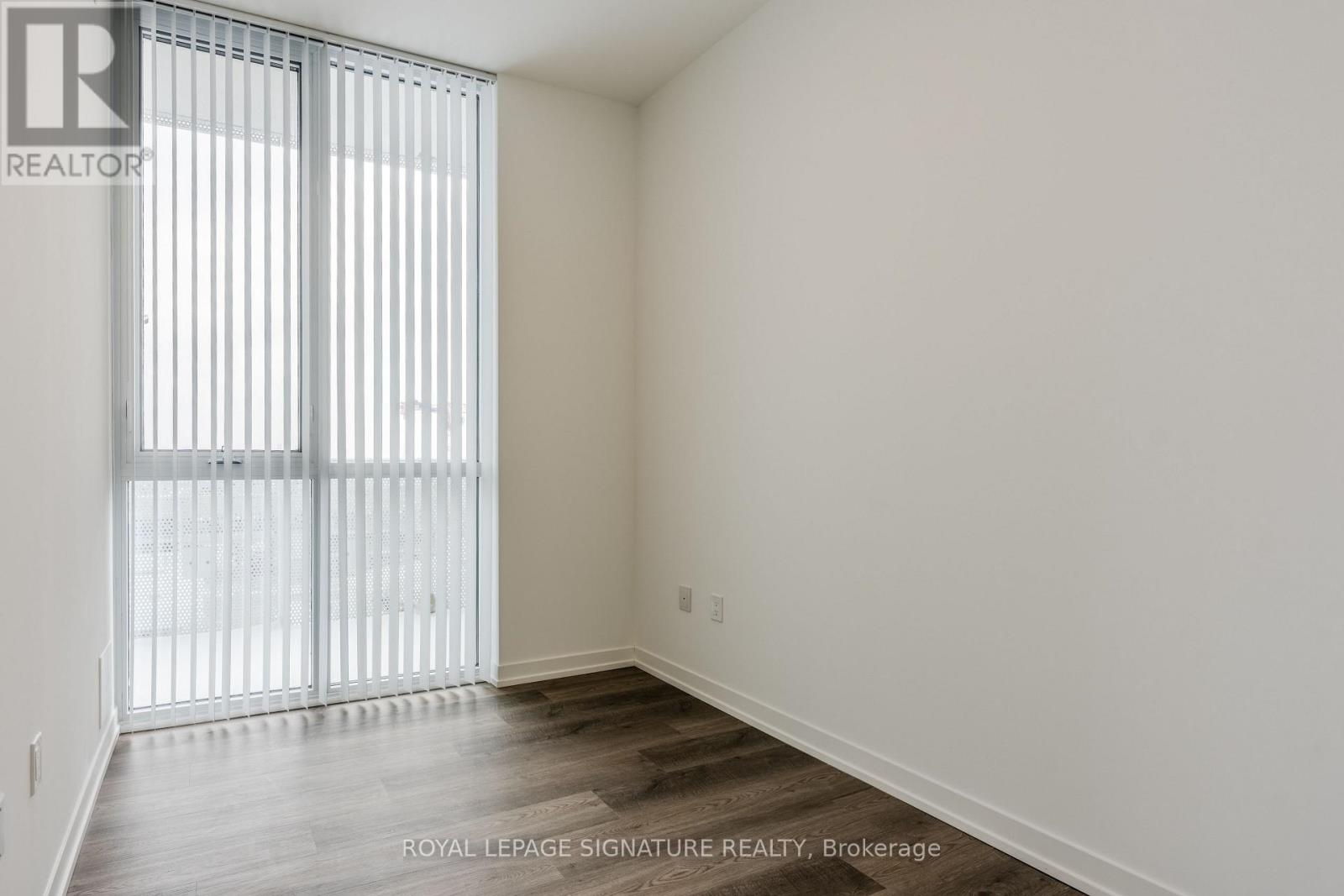 615 - 8 Interchange Way, Vaughan, Ontario  L4K 5Z7 - Photo 15 - N12528334