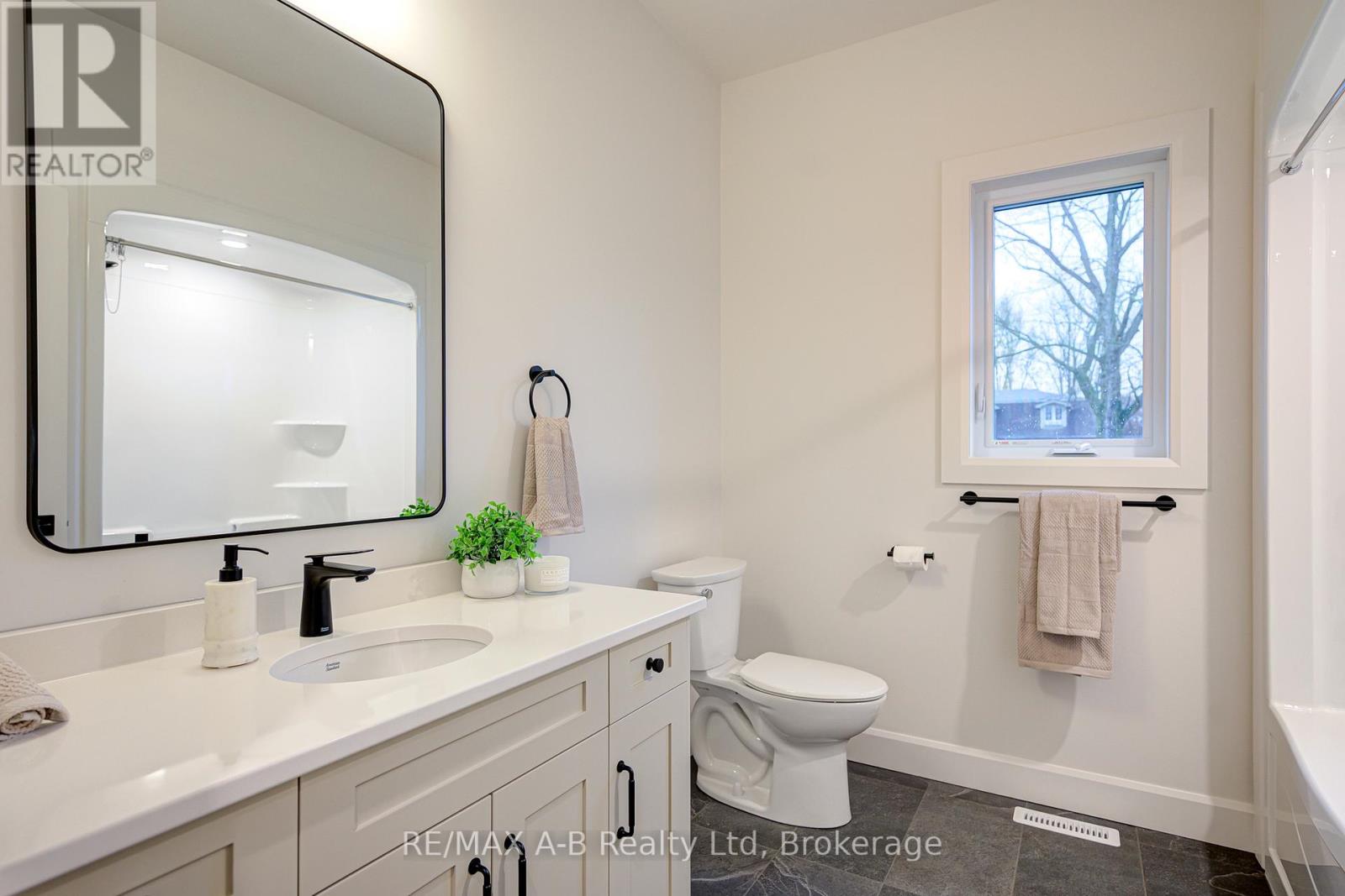 7 Nelson Street, West Perth, Ontario N0K 1N0 - Photo 8 - X12014291