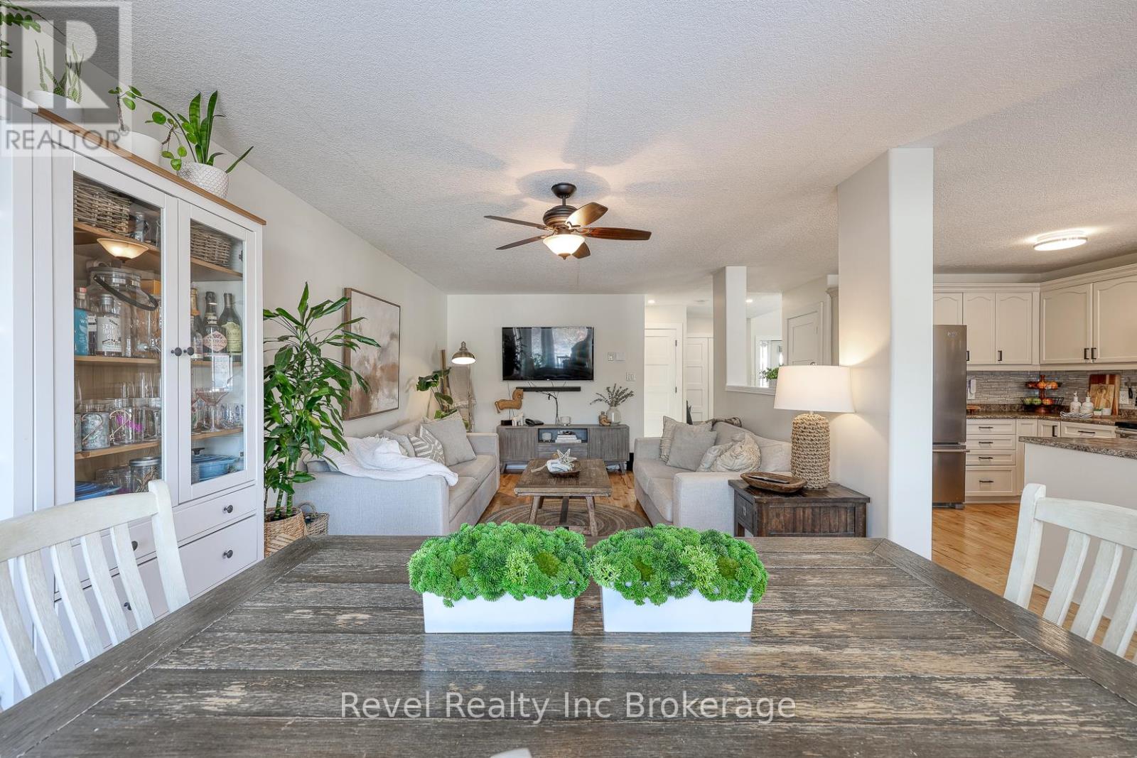 14 Scourfield Drive, Ingersoll, Ontario N5C 0A4 - Photo 11 - X12531838